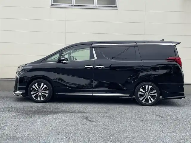 トヨタ アルファード S Cパッケージ 茨城県 2021(令3)年 10万km ブラック モデリスタエアロ　/ サンルーフ/　JBL/純正SDナビ/・Bt/CD/DVD/フルセグテレビ/ 純正フリップダウンモニター/ 全方位カメラ/ デジタルインナー/ ドライブレコーダー/ 黒革シート/ エアシート/ シートヒーター/ パワーシート/ エグゼクティブパワーシート/ トヨタセーフティセンス/ 両側パワースライドドア/ メタルブラック木目調革巻きステアリング/ ステアリングヒーター/ パーキングアシスト/ BSM/ サンシェード/ スペアキー/ ISOFIX
