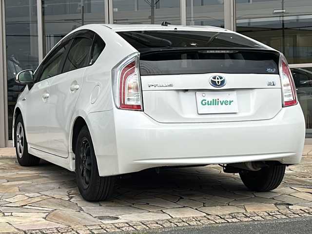 トヨタ プリウス G 静岡県 2013(平25)年 6.9万km ホワイトパールクリスタルシャイン ケンウッドナビ/・iPod/・SD/・USB/・FM/・AM/・フルセグTV/・CD/・DVD/・内蔵メモリ/・Bluetooth/主要装備/・ドライブレコーダー/・ＨＩＤヘッドライト/・フォグランプ/・ビルトインＥＴＣ/・サイドカーテンエアバッグ/・ステアリングスイッチ/・オートライト/・ＵＳＢ電源ソケット/・純正フロアマット
