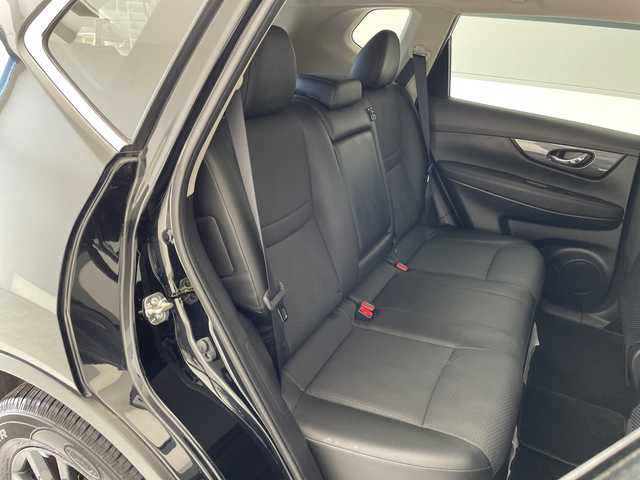 日産 エクストレイル 20S Vセレクション 愛知県 2022(令4)年 2.7万km ダイヤモンドブラック 9型ナビ/バックカメラ/コーナーセンサー/純正アルミホイール/ETC/ダウンヒルアシストコントロール/４WD/ドライブレコーダー/フルセグ/CD DVD/Bluetooth/衝突軽減システム/ステアリングスイッチ/スマートキー/プッシュスタート