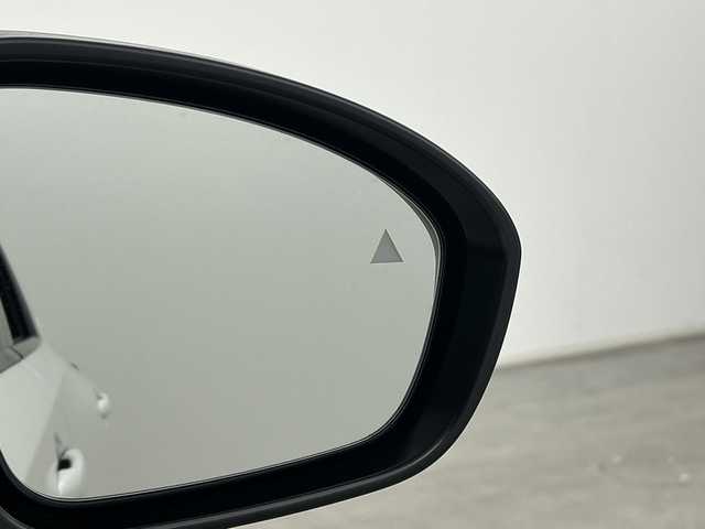 日産 オーラ G 三重県 2024(令6)年 1.9万km ピュアホワイトパール /禁煙車//純正ナビ/・フルセグ・Bluetooth・USB・AppleCarPlay・AndroidAuto・HDMI//アラウンドビューモニター//プロパイロット//BOSE//インテリジェントルームミラー//ブラインドスポットモニター//電子パーキング//オートホールド//オートハイビーム//エマージェンシーブレーキ//車線逸脱//前方ドライブレコーダー//ビルトインETC2.0//前後クリアランスソナー//革巻きステアリング//ステアリングスイッチ//LEDヘッドライト//オートライト