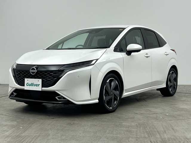 日産 オーラ G 三重県 2024(令6)年 1.9万km ピュアホワイトパール /禁煙車//純正ナビ/・フルセグ・Bluetooth・USB・AppleCarPlay・AndroidAuto・HDMI//アラウンドビューモニター//プロパイロット//BOSE//インテリジェントルームミラー//ブラインドスポットモニター//電子パーキング//オートホールド//オートハイビーム//エマージェンシーブレーキ//車線逸脱//前方ドライブレコーダー//ビルトインETC2.0//前後クリアランスソナー//革巻きステアリング//ステアリングスイッチ//LEDヘッドライト//オートライト