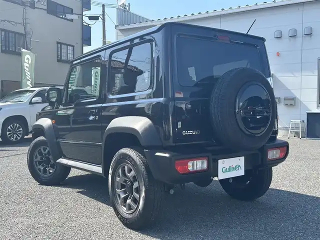 スズキ ジムニー シエラ JC 兵庫県 2023(令5)年 1万km ブルーイッシュブラックパール3 【スズキセーフティサポート】//デュアルカメラブレーキサポート//車線逸脱警報//誤発進抑制制御//先行車発進お知らせ//標識認識機能//ハイビームアシスト/・KENWOODディスプレイオーディオ/・BT/CD/Apple Car Play/・バックカメラ/・オートLEDヘッドランプ/・ビルトインETC/・クルーズコントロール/・純正15インチAW/・アイドリングストップ