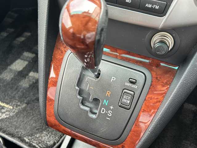 トヨタ ハリアー 240G Lパック アルカンターラ 茨城県 2012(平24)年 19万km ブラック 純正ナビ（AM/FM/DISC/MD/CD/HDD）/ETC/純正フロアマット/リモコンキー/運転席パワーシート/純正17インチアルミホイール/オートライト