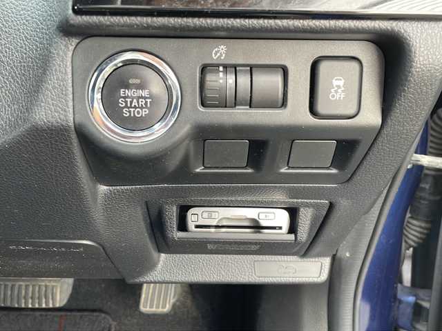 スバル レヴォーグ 1．6GT アイサイト 道央・札幌 2015(平27)年 12.4万km ギャラクシーブルーシリカ (株)IDOMが運営する【じしゃロン札幌店】の自社ローン専用車両になりますこちらは現金またはオートローンご利用価格です。自社ローンご希望の方は別途その旨お申し付けください。/・４WD/・寒冷地仕様/・純正ナビ/・CD/DVD/SD/BT/フルセグ/・ETC/・前後ドライブレコーダー/・アイサイト/・衝突軽減ブレーキ/・レーンキープアシスト/・アダプティブクルーズコントロール/・ダウンヒルアシストコントロール/・社外19インチAW/・社外フロアマット/・スペアキー/・取扱説明書/・保証書