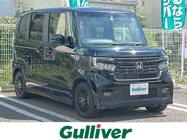 ホンダ Ｎ ＢＯＸ カスタム L ターボ スタイル+ブラック 兵庫県 2023(令5)年 2.1万km クリスタルブラックパール 登録時走行距離20893km/ターボ/ホンダセンシング/SDナビ/CD/DVD/フルセグTV/Bluetooth/両側パワースライドドア/前後ドライブレコーダー/LEDヘッドランプ/LEDフロントフォグライト/ETC/オートライト/プラズマクラスター付オートエアコン/リアヒーターダクト/前席シートヒーター/運転席シートリフター/合皮ハーフレザーシート/スペアキー1本