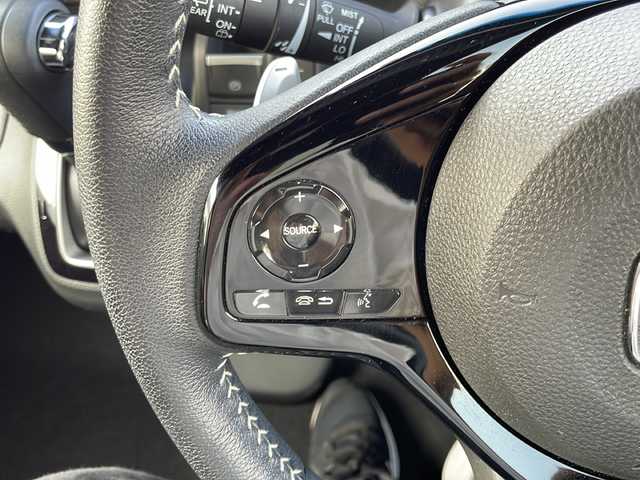 ホンダ Ｎ ＢＯＸ カスタム L ターボ スタイル+ブラック 兵庫県 2023(令5)年 2.1万km クリスタルブラックパール 登録時走行距離20893km/ターボ/ホンダセンシング/SDナビ/CD/DVD/フルセグTV/Bluetooth/両側パワースライドドア/前後ドライブレコーダー/LEDヘッドランプ/LEDフロントフォグライト/ETC/オートライト/プラズマクラスター付オートエアコン/リアヒーターダクト/前席シートヒーター/運転席シートリフター/合皮ハーフレザーシート/スペアキー1本