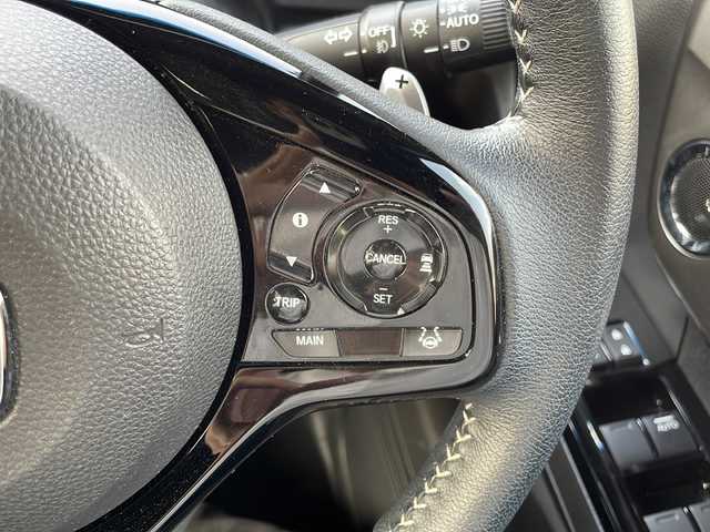 ホンダ Ｎ ＢＯＸ カスタム L ターボ スタイル+ブラック 兵庫県 2023(令5)年 2.1万km クリスタルブラックパール 登録時走行距離20893km/ターボ/ホンダセンシング/SDナビ/CD/DVD/フルセグTV/Bluetooth/両側パワースライドドア/前後ドライブレコーダー/LEDヘッドランプ/LEDフロントフォグライト/ETC/オートライト/プラズマクラスター付オートエアコン/リアヒーターダクト/前席シートヒーター/運転席シートリフター/合皮ハーフレザーシート/スペアキー1本