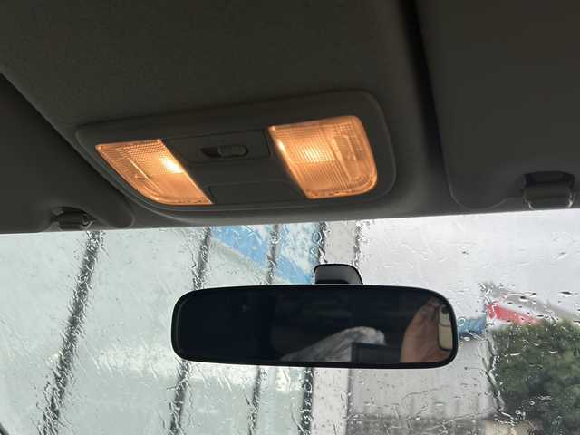 ホンダ ステップワゴン G Eセレクション 山形県 2014(平26)年 6.8万km クリスタルブラックパール 禁煙車/4WD/クルーズコントロール/寒冷地仕様/横滑り防止装置/両側パワースライドドア/純正ナビ/（Bluetooth/CD/DVD/フルセグ)/バックカメラ/フォグランプ/ステアリングスイッチ/後席モニター(TR-M70WS5)/ビルトインETC/社外AW/純正フロアマット/純正ホイールキャップスタドレス(205/65/R15・6mm)/  4本積載/電動格納ウィンカーミラー/ドアバイザー