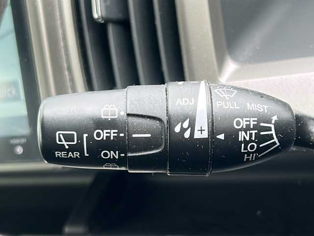 ホンダ ステップワゴン G Eセレクション 山形県 2014(平26)年 6.8万km クリスタルブラックパール 禁煙車/4WD/クルーズコントロール/寒冷地仕様/横滑り防止装置/両側パワースライドドア/純正ナビ/（Bluetooth/CD/DVD/フルセグ)/バックカメラ/フォグランプ/ステアリングスイッチ/後席モニター(TR-M70WS5)/ビルトインETC/社外AW/純正フロアマット/純正ホイールキャップスタドレス(205/65/R15・6mm)/  4本積載/電動格納ウィンカーミラー/ドアバイザー