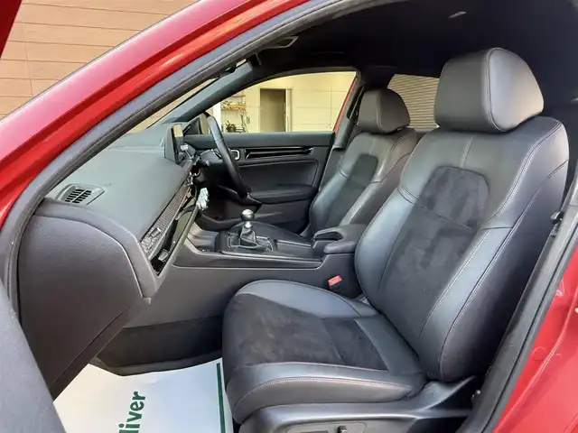 ホンダ シビック EX 香川県 2021(令3)年 4.1万km プレミアムクリスタルレッドM 純正9型コネクトナビ/・BT接続/TV/アダプティブドライビングビーム/BOSEプレミアムサウンドシステム/レザー×スウェードコンビシート/純正ドライブレコーダー/Honda SENSING/・ブラインドスポットモニター/・渋滞追従機能/10.2インチデジタルグラフィックメーター/パドルシフト/LEDフォグライト/ビルトインETC/スマホ連携/置くだけ充電/運転席8Way/助手席4Wayパワーシート/DN席ヒートシーター/社外2本出しマフラー