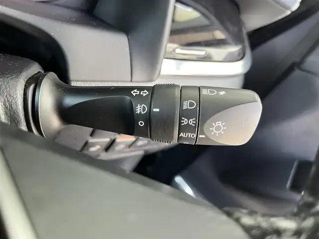 トヨタ ヴェルファイア ZG 高知県 2020(令2)年 3.3万km ブラック 純正ナビ/フルセグテレビ/バックカメラ/アイドリングストップ/オットマン/クルーズコントロール/両側パワースライドドア/ETC2.0/WAC/三列シート/ドライブレコーダー/全席パワーシート/純正フロアマット/純正18インチアルミホイール/横滑り防止装置/コーナーセンサー/レーンキープアシスト/盗難防止装置/オートライト/オートマチックハイビーム/衝突被害軽減システム