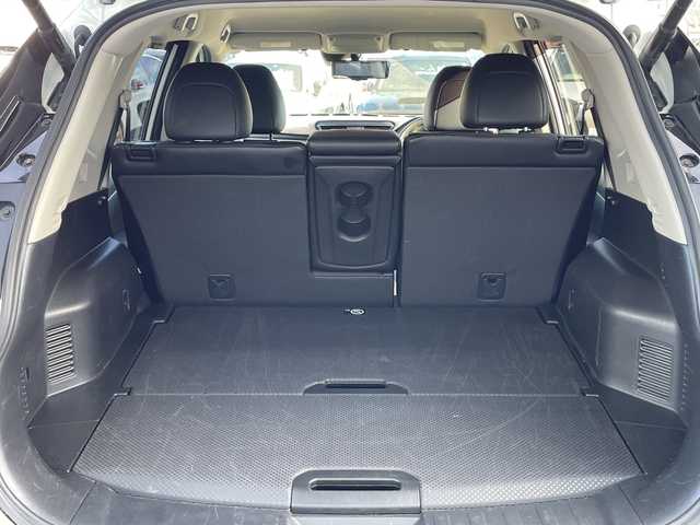 日産 エクストレイル 20Xi 栃木県 2018(平30)年 4.1万km ブリリアントホワイトパール 純正ナビ/フルセグＴＶ/Ｂｌｕｅｔｏｏｔｈ/アラウンドビューモニター/デジタルインナーミラー/プロパイロット/クルーズコントロール/パワーバックドア/ルーフレール/全席シートヒーター/ハーフレザーシート/スペアキー/ETC/ダウンヒルアシストコントロール/ABS/横滑り防止機能/コーナーセンサー/レーンキープアシスト/盗難防止装置/衝突被害軽減システム/LEDヘッドライト/４WD