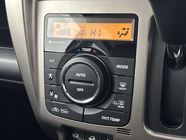 スズキ ハスラー Jスタイル Ⅱ 宮城県 2017(平29)年 4.8万km クールカーキパールメタリック/ホワイト2トーンルーフ ・4WD/・社外SDナビ/(CD・DVD・フルセグ・FM・AM・BT)/・バックカメラ/・デュアルカメラサポートブレーキ/・車線逸脱警報/・横滑り防止/・ヒルディセントコントロールスイッチ/・ダウンヒルアシストコントロールスイッチ/・前席シートヒーター/・ミラーヒーター/・純正エンジンスターター/・ETC/・HIDヘッドライト/・フォグライト/・オートライト/・革巻きステアリング/・ステアリングスイッチ/・アイドリングストップ/・電格ウィンカーミラー/・ドアバイザー/・スマートキー/・プッシュスタート/・純正AW付夏用タイヤ積込/（165/60R15 2016年製）