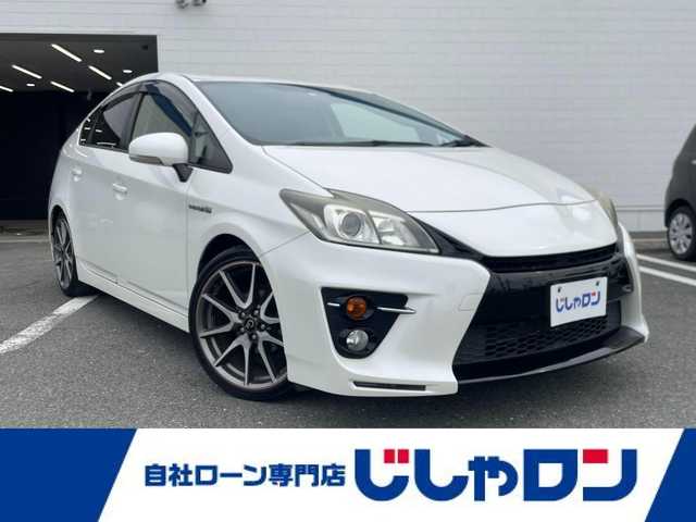 トヨタ プリウス S ツーリングセレ G’s 熊本県 2012(平24)年 12.7万km ホワイトパールクリスタルシャイン (株)IDOMが運営する【じしゃロン熊本店】の自社ローン専用車両になりますこちらは現金またはオートローンご利用時の価格です。自社ローンご希望の方は別途その旨お申付け下さい/純正ナビ　/純正アルミ　/純正シート　/純正マット　/ビルトインＥＴＣ　/アイドリングストップ　/ＨＩＤヘッドライト/ＬＥＤＢＥＡＭ　/Ｗ＋サイドエアバッグ　/カーテンエアバッグ　/ウィンカー付き電格ミラー　/スマートキー/プッシュスタート
