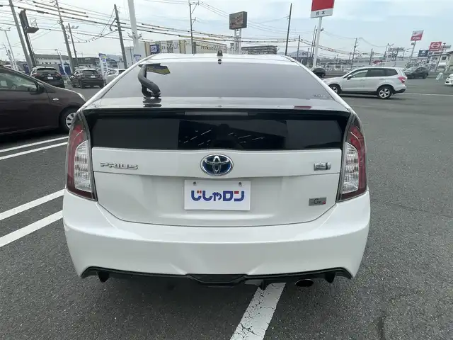 トヨタ プリウス S ツーリングセレ G’s 熊本県 2012(平24)年 12.7万km ホワイトパールクリスタルシャイン (株)IDOMが運営する【じしゃロン熊本店】の自社ローン専用車両になりますこちらは現金またはオートローンご利用時の価格です。自社ローンご希望の方は別途その旨お申付け下さい/純正ナビ　/純正アルミ　/純正シート　/純正マット　/ビルトインＥＴＣ　/アイドリングストップ　/ＨＩＤヘッドライト/ＬＥＤＢＥＡＭ　/Ｗ＋サイドエアバッグ　/カーテンエアバッグ　/ウィンカー付き電格ミラー　/スマートキー/プッシュスタート