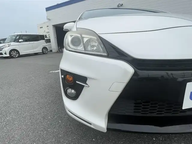 トヨタ プリウス S ツーリングセレ G’s 熊本県 2012(平24)年 12.7万km ホワイトパールクリスタルシャイン (株)IDOMが運営する【じしゃロン熊本店】の自社ローン専用車両になりますこちらは現金またはオートローンご利用時の価格です。自社ローンご希望の方は別途その旨お申付け下さい/純正ナビ　/純正アルミ　/純正シート　/純正マット　/ビルトインＥＴＣ　/アイドリングストップ　/ＨＩＤヘッドライト/ＬＥＤＢＥＡＭ　/Ｗ＋サイドエアバッグ　/カーテンエアバッグ　/ウィンカー付き電格ミラー　/スマートキー/プッシュスタート