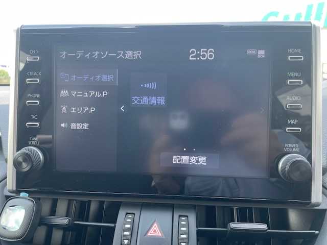 トヨタ ＲＡＶ４ アドベンチャー オフロードPKG 三重県 2022(令4)年 2.8万km アティチュードブラックマイカ メーカーオプション/・パノラミックビューモニター/・パワーバックドア/セーフティセンス/・プリクラッシュセーフティ/・レーントレーシングアシスト/・レーダークルーズコントロール/・オートマチックハイビーム/・ロードサインアシスト/先行車発進告知機能/パーキングサポートブレーキ/ブラインドスポットモニター/1オーナー/4WD/TRDフロントバンパーガーニッシュ（LED付）/TRDフロントロアガーニッシュ/TRDマッドフラップ/純正9型ディスプレイオーディオ/【フルセグTV/Bluetooth/USB/Miracast】/ビルトインETC/前後ドライブレコーダー/合皮スポーティシート/D席パワーシート/D/N席シートベンチレーション/D/N席シートヒーター/ステアリングヒーター/オートライト/LEDヘッドランプ/225/60R18インチ純正AW/専用サスペンション/プッシュスタート/スマートキー/スペアキー/フロアマット