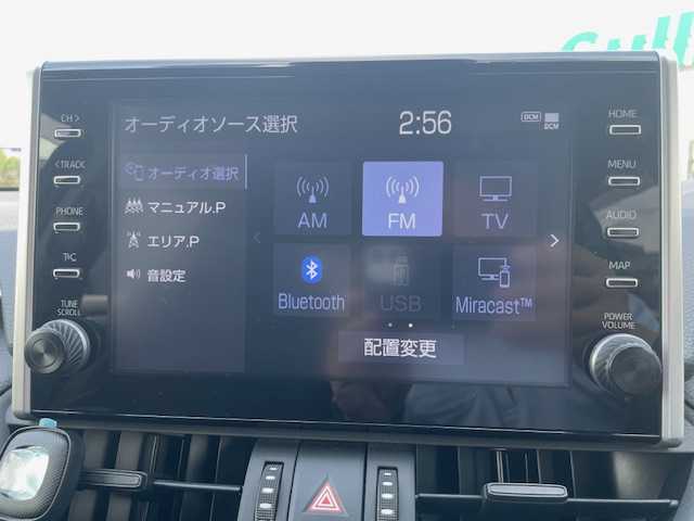 トヨタ ＲＡＶ４ アドベンチャー オフロードPKG 三重県 2022(令4)年 2.8万km アティチュードブラックマイカ メーカーオプション/・パノラミックビューモニター/・パワーバックドア/セーフティセンス/・プリクラッシュセーフティ/・レーントレーシングアシスト/・レーダークルーズコントロール/・オートマチックハイビーム/・ロードサインアシスト/先行車発進告知機能/パーキングサポートブレーキ/ブラインドスポットモニター/1オーナー/4WD/TRDフロントバンパーガーニッシュ（LED付）/TRDフロントロアガーニッシュ/TRDマッドフラップ/純正9型ディスプレイオーディオ/【フルセグTV/Bluetooth/USB/Miracast】/ビルトインETC/前後ドライブレコーダー/合皮スポーティシート/D席パワーシート/D/N席シートベンチレーション/D/N席シートヒーター/ステアリングヒーター/オートライト/LEDヘッドランプ/225/60R18インチ純正AW/専用サスペンション/プッシュスタート/スマートキー/スペアキー/フロアマット