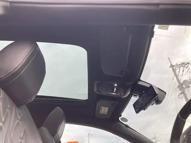 プジョー ５０８ SW GTライン 鳥取県 2019(令1)年 7.3万km アマゾナイトグレー 登録時走行距離：72254km/純正ナビ/全方位カメラ/サンルーフ/ブラックレザーシート/シートヒーター/パワーシート/シートマッサージ機能/FOCALオーディオ/ETC/前後ドライブレコーダー/パワーバックドア/LEDヘッドライト/フォグランプ/プッシュスタート/スマートキー