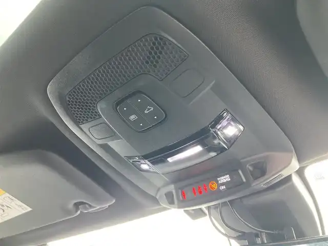 プジョー ５０８ SW GTライン 鳥取県 2019(令1)年 7.3万km アマゾナイトグレー 登録時走行距離：72254km/純正ナビ/全方位カメラ/サンルーフ/ブラックレザーシート/シートヒーター/パワーシート/シートマッサージ機能/FOCALオーディオ/ETC/前後ドライブレコーダー/パワーバックドア/LEDヘッドライト/フォグランプ/プッシュスタート/スマートキー