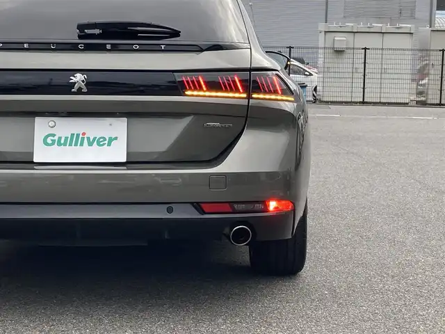 プジョー ５０８ SW GTライン 鳥取県 2019(令1)年 7.3万km アマゾナイトグレー 登録時走行距離：72254km/純正ナビ/全方位カメラ/サンルーフ/ブラックレザーシート/シートヒーター/パワーシート/シートマッサージ機能/FOCALオーディオ/ETC/前後ドライブレコーダー/パワーバックドア/LEDヘッドライト/フォグランプ/プッシュスタート/スマートキー