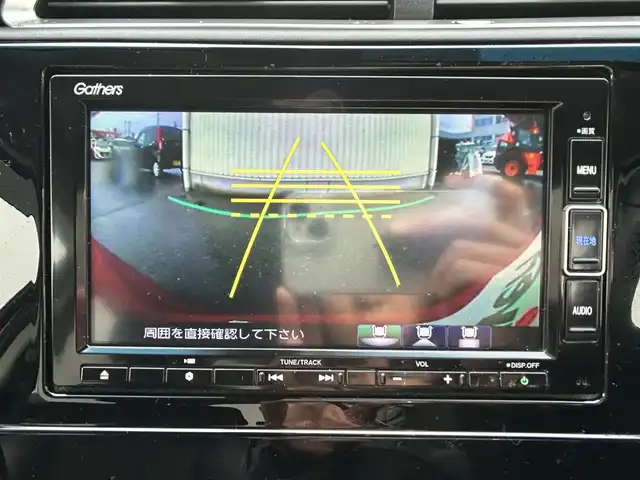 ホンダ シャトル ハイブリッド X ホンダセンシング 富山県 2020(令2)年 5.6万km プレミアムクリスタルレッドM ワンオーナー/純正SDナビ/(AM/FM/CD/DVD/BT/USB/ipod)/フルセグTV/バックカメラ/レーダークルーズコントロール/コーナーセンサー/衝突軽減システム/レーンキープアシスト/横滑り防止装置/盗難防止装置/パドルシフト/ビルトインETC/シートヒーター　運転席＋助手席/ハーフレザーシート/フロアマット社外/LEDライト/フォグランプ/カーテンエアバッグ/スマートキー×2/取扱説明書/保証書