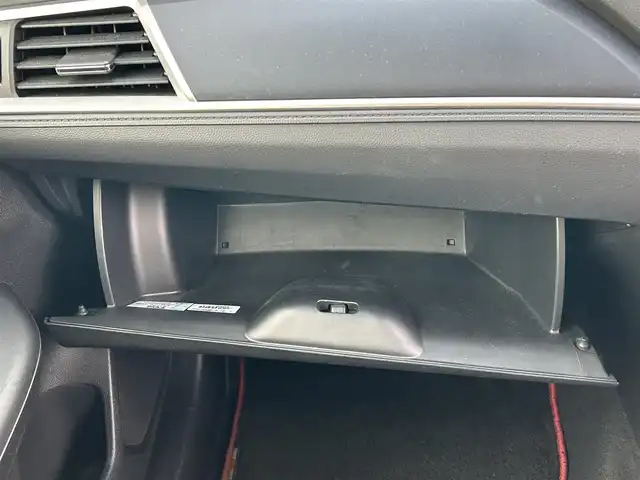 ホンダ シャトル ハイブリッド X ホンダセンシング 富山県 2020(令2)年 5.6万km プレミアムクリスタルレッドM ワンオーナー/純正SDナビ/(AM/FM/CD/DVD/BT/USB/ipod)/フルセグTV/バックカメラ/レーダークルーズコントロール/コーナーセンサー/衝突軽減システム/レーンキープアシスト/横滑り防止装置/盗難防止装置/パドルシフト/ビルトインETC/シートヒーター　運転席＋助手席/ハーフレザーシート/フロアマット社外/LEDライト/フォグランプ/カーテンエアバッグ/スマートキー×2/取扱説明書/保証書