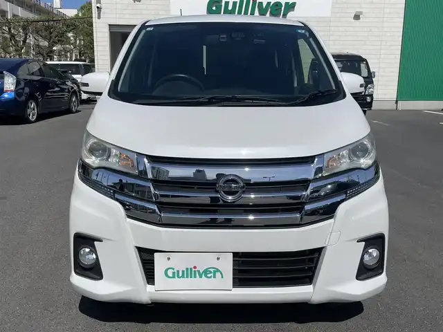 日産 デイズ ハイウェイスターX 島根県 2017(平29)年 6万km ホワイトパール 社外ナビ　/（ワンセグＴＶ/CD・ＤＶＤ再生/Ｂｌｕｅｔｏｏｔｈ接続/ＵＳＢ接続）/バック/サイド/フロント/全方位カメラ　/前方ドライブレコーダー　/オートハイビーム／ライト　/衝突軽減システム/プッシュスタート/スマートキー/純正ＬＥＤヘッドライト　/純正フロアマット　/純正１４インチアルミホイール