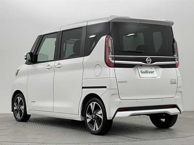 日産 ルークス HWS X プロパイロットED 新潟県 2022(令4)年 1.5万km ホワイトパール プロパイロット /エマージェンシーブレーキ /アラウンドビューミニター /ドラレコ /社外ナビ /Bluetooth接続 /両側パワースライドドア /アイドリングストップ /リアサンシェード /LEDオートライト/ETC/スマートキー