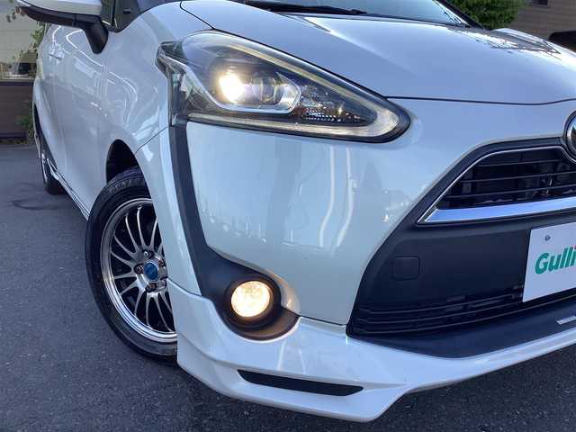 トヨタ シエンタ G 宮城県 2016(平28)年 7.6万km ホワイトパールクリスタルシャイン ワンオーナー　TRDフルエアロ　アイドリングストップ　両側パワースライドドア　シートヒーター　BD再生機能付き社外ナビ　プッシュスタート　　USB　Bluetooth　バックカメラ　ドアバイザー　ETC　純正フロアマット