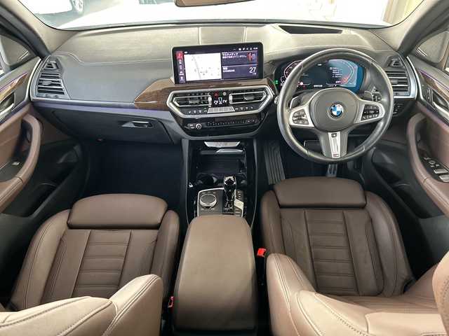 ＢＭＷ ＢＭＷ Ｘ３ xDrive20d Mスポーツ 岐阜県 2024(令6)年 3.2万km グレー /ワンオーナー//ハーマンカードン//純正ナビ//フルセグTV//アラウンドビューモニター//置くだけ充電//アクティブクルーズコントロール//レーンディパーチャーウォーニング//ヒルディセントコントロール//衝突被害軽減システム//パワーバックドア//前席パワーシート//前席シートヒーター//運転席メモリーシート//レザーシート//コーナーセンサー//オートライト//ハイビームアシスト//純正19インチAW//冬タイヤ×4//ETC//スペアキー//スマートキー