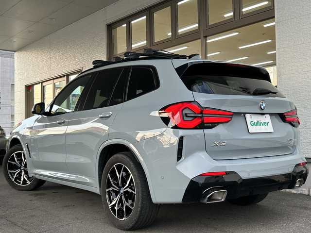 ＢＭＷ ＢＭＷ Ｘ３ xDrive20d Mスポーツ 岐阜県 2024(令6)年 3.2万km グレー /ワンオーナー//ハーマンカードン//純正ナビ//フルセグTV//アラウンドビューモニター//置くだけ充電//アクティブクルーズコントロール//レーンディパーチャーウォーニング//ヒルディセントコントロール//衝突被害軽減システム//パワーバックドア//前席パワーシート//前席シートヒーター//運転席メモリーシート//レザーシート//コーナーセンサー//オートライト//ハイビームアシスト//純正19インチAW//冬タイヤ×4//ETC//スペアキー//スマートキー