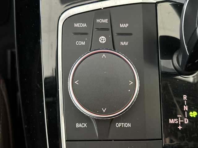 ＢＭＷ ＢＭＷ Ｘ３ xDrive20d Mスポーツ 岐阜県 2024(令6)年 3.2万km グレー /ワンオーナー//ハーマンカードン//純正ナビ//フルセグTV//アラウンドビューモニター//置くだけ充電//アクティブクルーズコントロール//レーンディパーチャーウォーニング//ヒルディセントコントロール//衝突被害軽減システム//パワーバックドア//前席パワーシート//前席シートヒーター//運転席メモリーシート//レザーシート//コーナーセンサー//オートライト//ハイビームアシスト//純正19インチAW//冬タイヤ×4//ETC//スペアキー//スマートキー