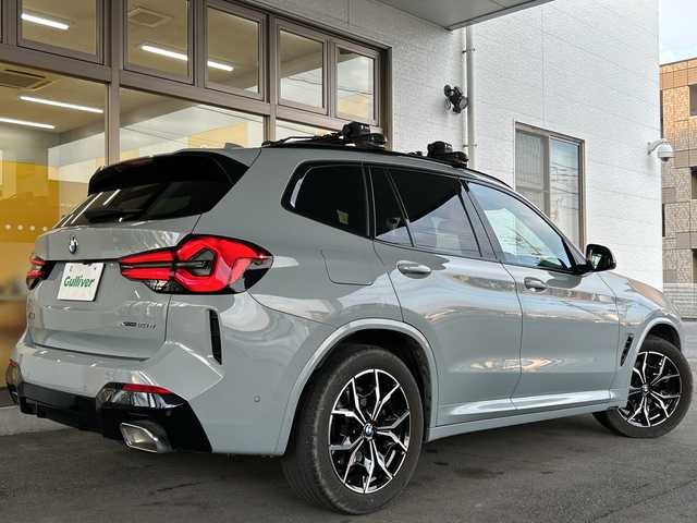 ＢＭＷ ＢＭＷ Ｘ３ xDrive20d Mスポーツ 岐阜県 2024(令6)年 3.2万km グレー /ワンオーナー//ハーマンカードン//純正ナビ//フルセグTV//アラウンドビューモニター//置くだけ充電//アクティブクルーズコントロール//レーンディパーチャーウォーニング//ヒルディセントコントロール//衝突被害軽減システム//パワーバックドア//前席パワーシート//前席シートヒーター//運転席メモリーシート//レザーシート//コーナーセンサー//オートライト//ハイビームアシスト//純正19インチAW//冬タイヤ×4//ETC//スペアキー//スマートキー