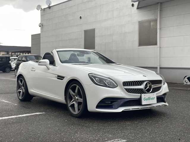メルセデス・ベンツ ＳＬＣ１８０ スポーツ 福井県 2018(平30)年 3.2万km ポーラホワイト 登録時走行距離31216km/メーカー純正HDDナビゲーション/（CD/DVD/BT）/フルセグテレビ/バックカメラ/プリクラッシュセーフティ/アダプティブクルーズコントロール/ターボ/ブラインドスポットモニター/純正18インチアルミホイール/黒革シート/パワーシート/（シートメモリ付き）/シートヒーター/LEDヘッドライト/ETC/ドライブレコーダー/レインセンサー/LIMスイッチ/USBポート/オートリトラミラー/オートライト/ステアリングリモコン/プッシュスタート/スマートキー/保証書/取扱説明書