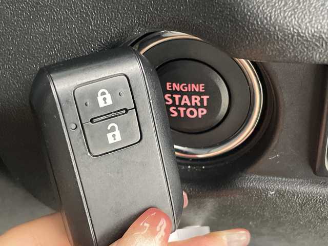 スズキ ジムニー シエラ JC 群馬県 2024(令6)年 0.8万km ミディアムグレー アルパイン１１型ディスプレイオーディオ　バックカメラ　ETC　シートヒーター　クルーズコントロール　衝突被害軽減ブレーキ　レーンアシスト　LEDヘッドライト　オートライト　ステアリングリモコン　禁煙車