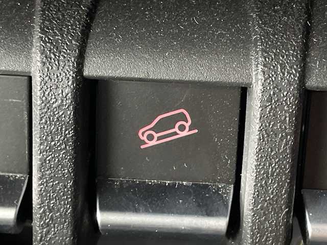 スズキ ジムニー シエラ JC 群馬県 2024(令6)年 0.8万km ミディアムグレー アルパイン１１型ディスプレイオーディオ　バックカメラ　ETC　シートヒーター　クルーズコントロール　衝突被害軽減ブレーキ　レーンアシスト　LEDヘッドライト　オートライト　ステアリングリモコン　禁煙車