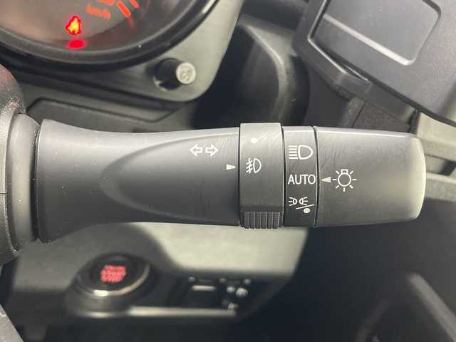 スズキ ジムニー シエラ JC 群馬県 2024(令6)年 0.8万km ミディアムグレー アルパイン１１型ディスプレイオーディオ　バックカメラ　ETC　シートヒーター　クルーズコントロール　衝突被害軽減ブレーキ　レーンアシスト　LEDヘッドライト　オートライト　ステアリングリモコン　禁煙車