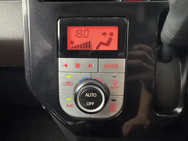 トヨタ タンク G S 愛知県 2017(平29)年 4.3万km パール ディーラーOPナビ　/フルセグTV/Bluetooth　/両側パワースライドドア　/クルーズコントロール　/衝突軽減ブレーキ　/横滑り防止装置　/AUTOライト　/フォグランプ　/ビルトインETC　/純正フロアマット　/純正AW　/バックカメラ　