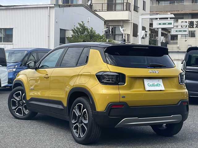 クライスラー・ジープ ジープ アベンジャー ローンチエディション 東京都 2025(令7)年 0.3万km 黄 メーカーナビ/Bluetooth/バックカメラ/アラウンドビューモニター/ETC/アクティブセーフティーブレーキ/レーンキープアシスト/ブラインドスポットモニター/ドライバーアテンションアラート/デジタルインナーミラー/インテリジェントハイビーム/パーキングセンサー/ハンズフリーパワーリフトゲート/D席パワーシート/サンルーフ/置くだけ充電/充電ケーブル/プッシュスタート/スマートキー×2