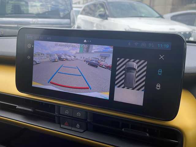 クライスラー・ジープ ジープ アベンジャー ローンチエディション 東京都 2025(令7)年 0.3万km 黄 メーカーナビ/Bluetooth/バックカメラ/アラウンドビューモニター/ETC/アクティブセーフティーブレーキ/レーンキープアシスト/ブラインドスポットモニター/ドライバーアテンションアラート/デジタルインナーミラー/インテリジェントハイビーム/パーキングセンサー/ハンズフリーパワーリフトゲート/D席パワーシート/サンルーフ/置くだけ充電/充電ケーブル/プッシュスタート/スマートキー×2