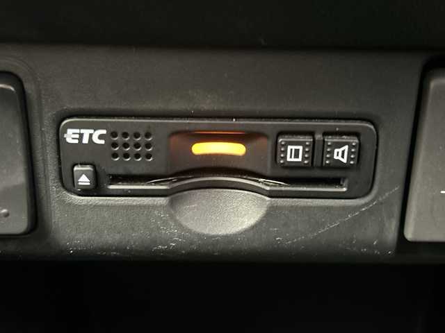 ホンダ Ｎ ＢＯＸ G SSパッケージ 鹿児島県 2016(平28)年 5万km プレミアムホワイトパールⅡ 純正ディーラーナビ/(BT/CD/DVD/AM/FM/フルセグTV)/バックカメラ/両側パワースライドドア/チップアップシート/前席シートヒーター/純正キセノンヘッドライト/純正サイドバイザー/純正フロアマット/オートライト/保証書/取扱説明書