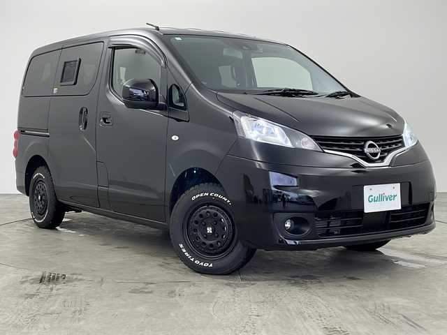 日産 ＮＶ２００バネット VX 兵庫県 2023(令5)年 1.3万km スーパーブラック マルチベッド ワゴン テーブル無 標準内装/社外ナビ/ETC2.0/ドライブレコーダー