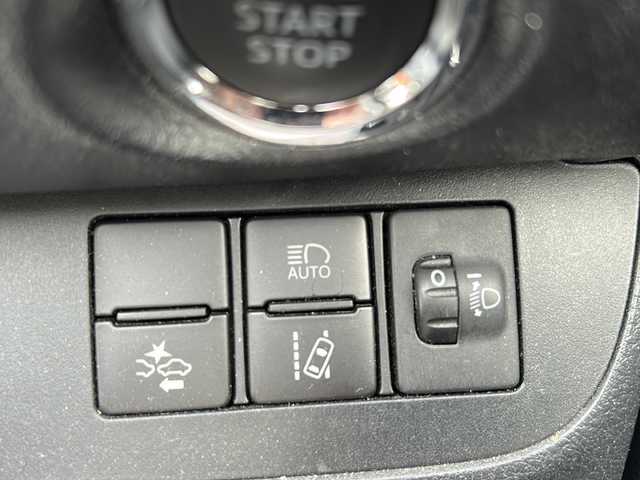 トヨタ シエンタ G 福島県 2020(令2)年 3.7万km ホワイトパールクリスタルシャイン ４ＷＤ/純正メモリナビ＆フルセグＴＶ/（ＤＶＤ＆ＢＴ＆ＣＤ＆ＳＤ）/バックカメラ/プリクラッシュセーフティー/レーンキープアシスト/ＥＴＣ/社外１５inアルミホイール/ウィンカーミラー/電動格納ミラー/スマートキー/プッシュスタート/Ｗエアバッグ/ＡＢＳ/ドアバイザー/純正フロアマット