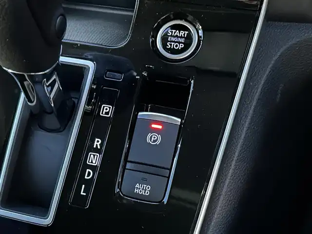 日産 セレナ ハイウェイスター V 福岡県 2022(令4)年 1.3万km ダイヤモンドブラック 純正10型SDナビ(フルセグTV/CD/DVD/BT)アラウンドビューモニター後席フリップダウンモニタープロパイロットエマージェンシーブレーキコーナーセンサーBSM両側パワスラドラレコETC2.0デジタルインナーミラーUSBポート純正LEDヘッドライト純正フロアマット純正アルミホイール16インチスマートキープッシュスタート
