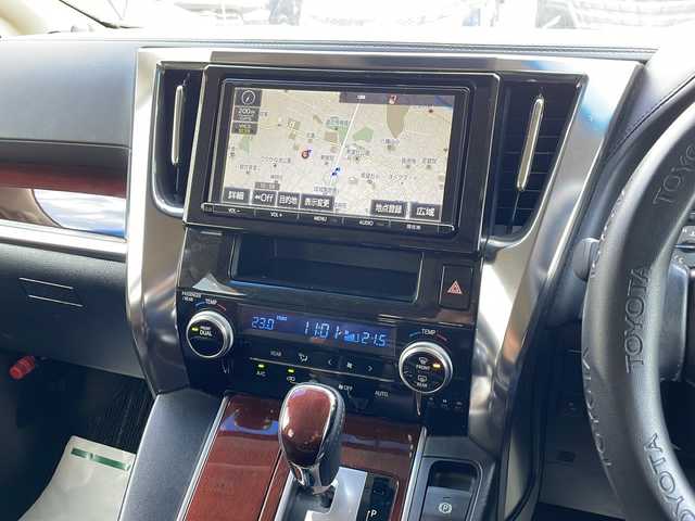 トヨタ アルファード X 東京都 2016(平28)年 4.9万km ホワイトパールクリスタルシャイン 新車時保証書　整備記録簿/取扱説明書　ナビ説説明書/モデリスタエアロ/プリクラッシュセーフティー/レーダークルーズコントロール/インテリジェントクリアランスソナー/クリアランスソナー/純正ナビ/フルセグTV/SD/CD/DVD/SDREC/BT/バックカメラ　ETC【2.0】/リヤフリップダウンモニター/ドライブレコーダー【前】/両側パワースライドドア/社外パワーバックドア/LEDヘッドライト/スマートキー×２/サイド/カーテン/ニーエアバック/社外19インチアルミ