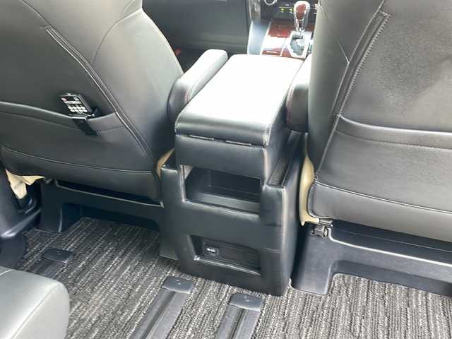 トヨタ アルファード X 東京都 2016(平28)年 4.9万km ホワイトパールクリスタルシャイン 新車時保証書　整備記録簿/取扱説明書　ナビ説説明書/モデリスタエアロ/プリクラッシュセーフティー/レーダークルーズコントロール/インテリジェントクリアランスソナー/クリアランスソナー/純正ナビ/フルセグTV/SD/CD/DVD/SDREC/BT/バックカメラ　ETC【2.0】/リヤフリップダウンモニター/ドライブレコーダー【前】/両側パワースライドドア/社外パワーバックドア/LEDヘッドライト/スマートキー×２/サイド/カーテン/ニーエアバック/社外19インチアルミ