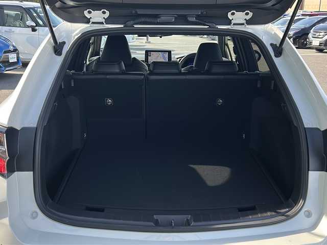 トヨタ カローラツーリング ハイブリッド ダブルバイビー 岐阜県 2021(令3)年 3.1万km プラチナホワイトパールマイカ 登録時走行距離　30240km/ナビ機能付きディスプレイオーディオ/バックモニター/Bluetooth接続/フルセグTV/社外前後ドライブレコーダー/シートヒーター/ステアリングヒーター/禁煙車/純正フロアマット/純正ETC/純正アルミホイール/ハーフレザーシート/オートマチックハイビーム/オートライト/フォグランプ/LEDヘッドライト/クルーズコントロール/衝突被害軽減システム/コーナーセンサー前後/ウインカーミラー/プッシュスタート/スマートキー/AAC/パワーウィンドウ/パワーステアリング/ハイブリッド