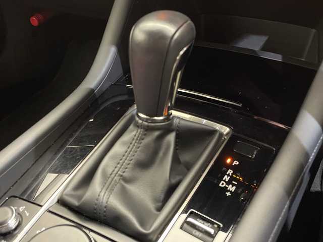 マツダ マツダ３ファストバック 20S プロアクティブ ツーリングS 愛媛県 2022(令4)年 3.2万km プラチナクォーツメタリック 純正ナビ/(Bluetooth/フルセグ/USB)/全周囲カメラ/レーダークルーズコントロール/衝突被害軽減ブレーキ/前後コーナーセンサー/レーンキープアシスト/ETC/パワーシート/シートヒーター/ステアリングヒーター/ブラインドスポットモニター/ドライブレコーダー/LEDヘッドライト/オートマチックハイビーム/オートライト/盗難防止装置/純正18インチアルミ/禁煙車