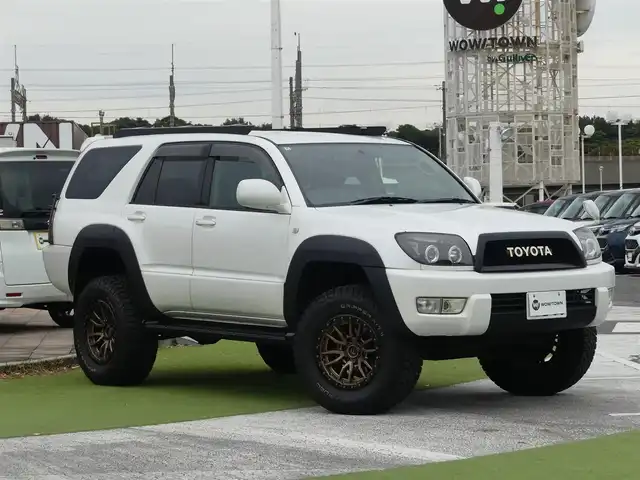 トヨタ ハイラックス サーフ SSR－G 千葉県 2002(平14)年 10.3万km ホワイトパールクリスタルシャイン ヒッチメンバー/2incリフトアップ/社外グリル/社外ヘッドライト/社外ルーフレール/ETC/ドライブレコーダー（DRY-ST1500）/ディスプレイオーディオ/【DVD/CD再生機能　Bluetooth接続】/バックカメラ/キーレス